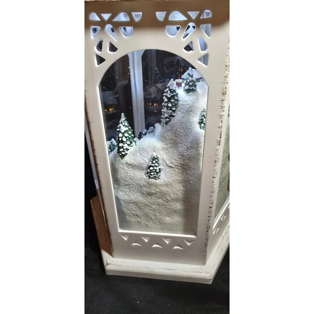 Bradford Exchange Winter  Wonderland  Christmas  Lantern With Light Thomas Kin..